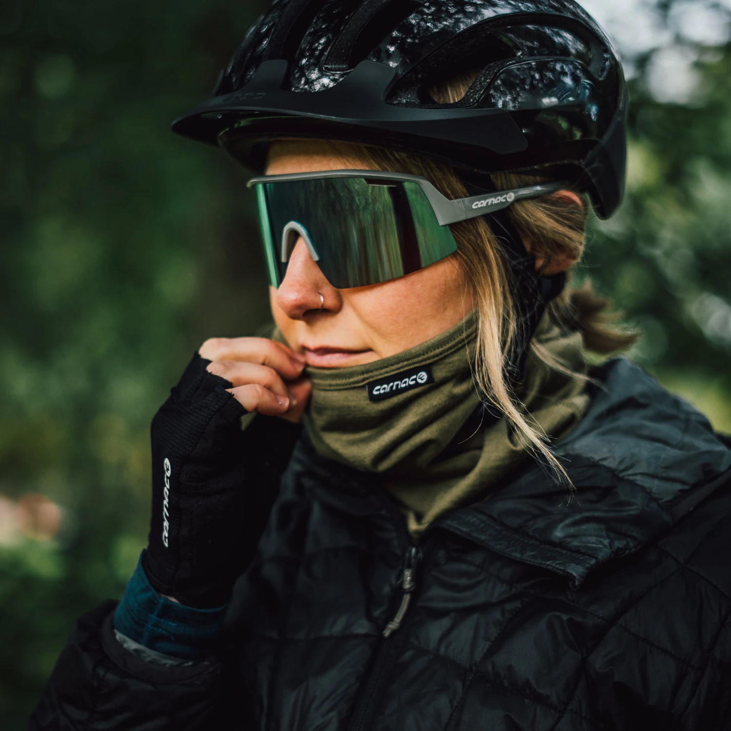 Carnac Merino Neck Warmer Olive 2 Carnac Merino Neck Warmer Olive - Image 2