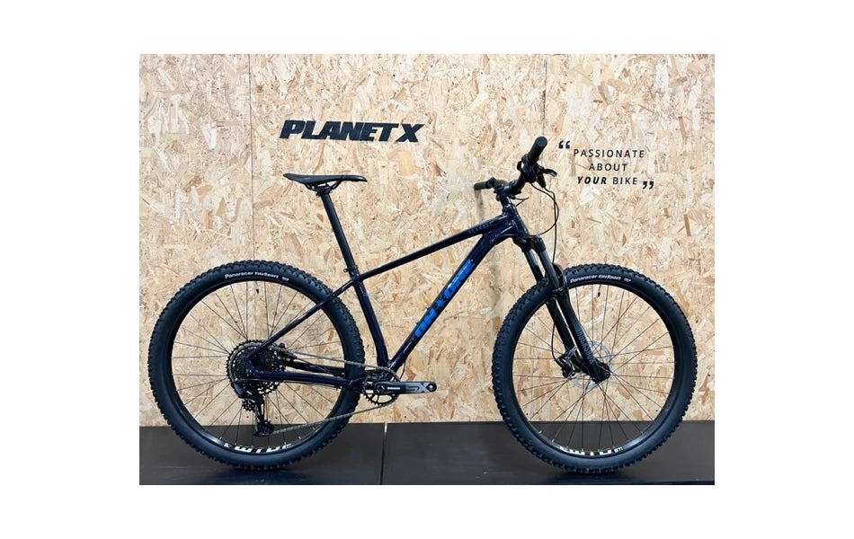 On-One Scandal SRAM SX Mountain Bike / Medium / Blue Abyss 1 On-One Scandal SRAM SX Mountain Bike / Medium / Blue Abyss