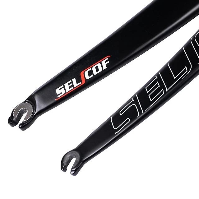 Selcof Delta SL Carbon Road Fork / Tapered / Matt Black / 9mm QR 1 Selcof Delta SL Carbon Road Fork / Tapered / Matt Black / 9mm QR