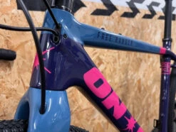 On-One Free Ranger Force 1 - Extra Small - Electric Night -Best Bike Shop thumbnail IMG 8870